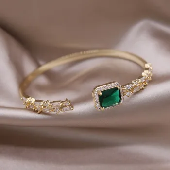 Kórejský Nový Dizajn a Módne Šperky 14K Zlata Plátovaného Štvorec Zelený Zirkón Otvoriť Náramok Luxusné dámske Svadobné Party Doplnky Obrázok